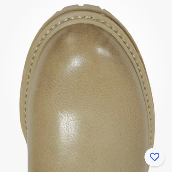 Time and Tru Women’s Tan Lug Chelsea Boots Size 7 NEW - Picture 6 of 7